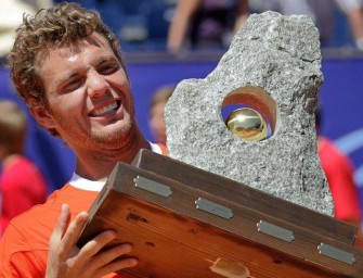 Wilander nimmt Mathieu unter seine Fittiche