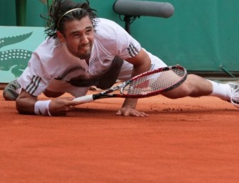 Baghdatis muss sich Bolelli beugen