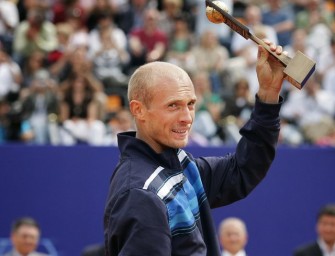 Dawydenko besiegt Robredo im Finale von Warschau