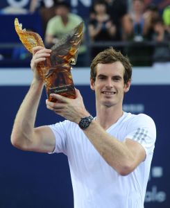 Dank Wild Card konnte Murray neben dem Shenzhen Open in China an 2 weiteren Turnieren teilnehmen und gleichzeitig den Sieg holen.