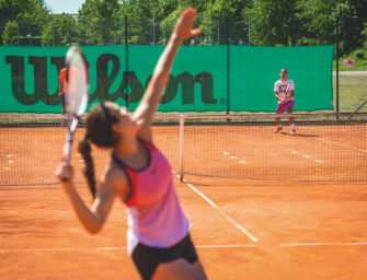 Besser Tennis spielen: Drills für Aufschlag und Return