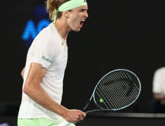 Koepfer getrotzt: Zverev in Runde zwei