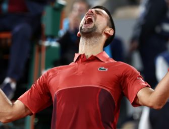 French Open: Bis 3:07 Uhr – Djokovic über fünf Sätze