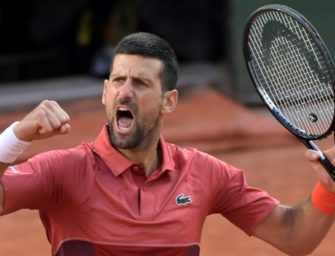 French Open: Djokovic trotzt Verletzung und Rückstand