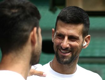 Wimbledon: Djokovic startet doch nach Knie-OP