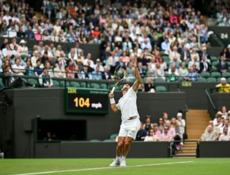 Wimbledon: Alcaraz souverän in Runde drei