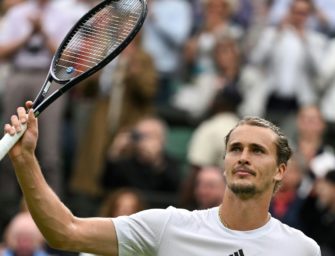 Wimbledon: Zverev lässt Knie nach Sturz untersuchen