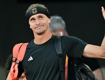 Tokio-Olympiasieger Zverev erreicht souverän Runde zwei